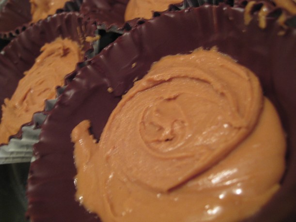 Peanut butter cup filling