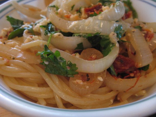 Spaghetti with Sundried Tomatoes and Feta