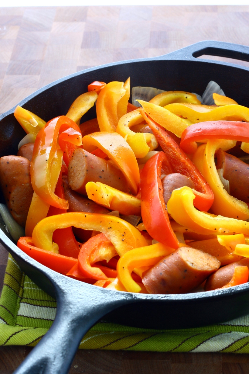 healthy chicken sausage with peppers | doughseedough.net
