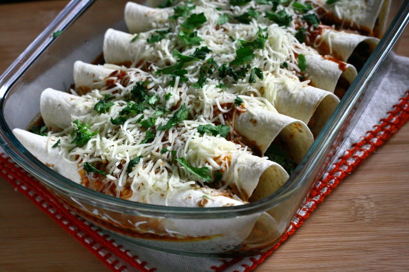 Chicken Enchiladas {Freezer Meal} | doughseedough.net