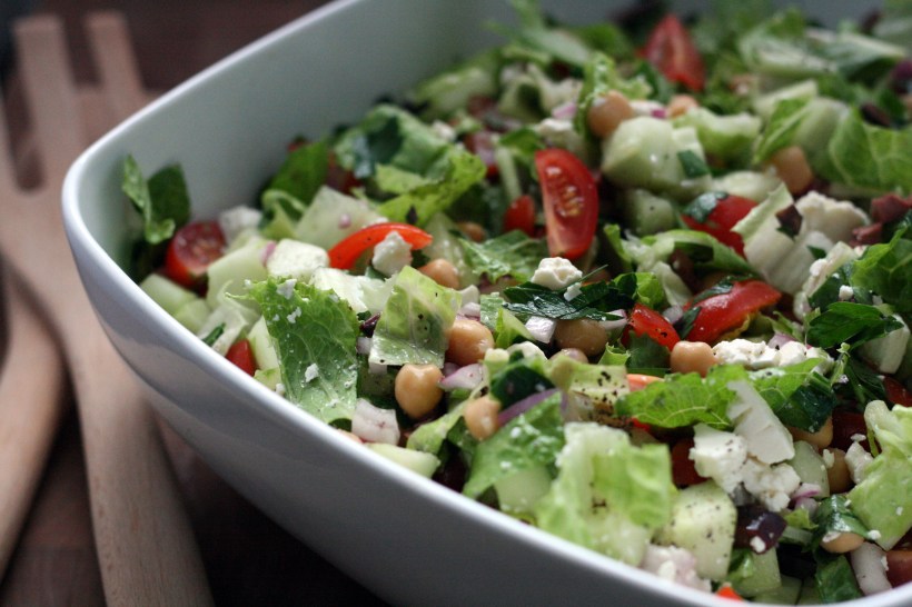 Mediterranean Chopped Salad | doughseedough.net