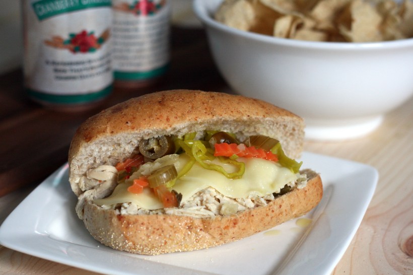 Slow Cooker Italian Chicken Sandwiches |doughseedough.net