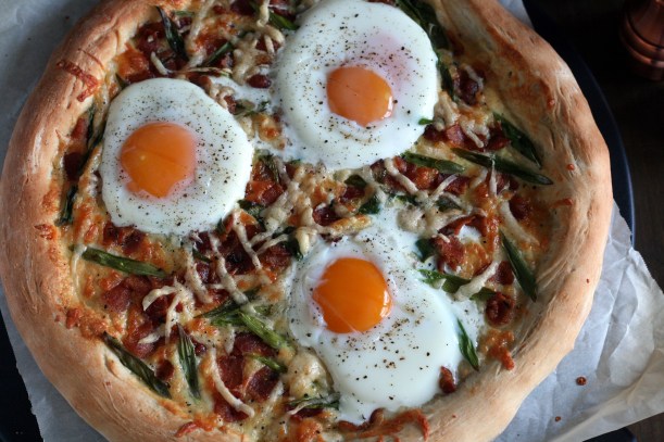 Carbonara Pizza | doughseedough.net