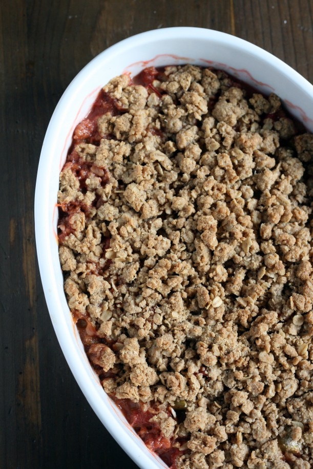 Rhubarb Ginger Crisp {GF & Vegan} | doughseedough.net